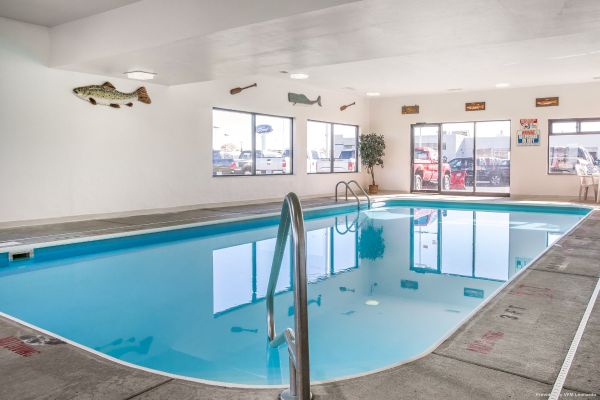 Comfort Inn & Suites Maumee - Toledo (I80-90)